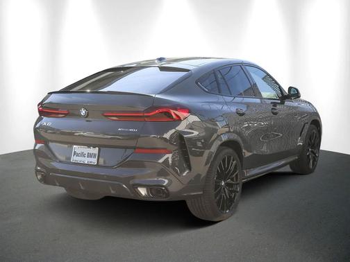 2026 BMW X6 xDrive40i