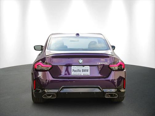 2024 BMW M240 i