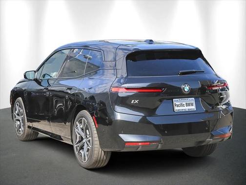 2026 BMW iX xDrive45