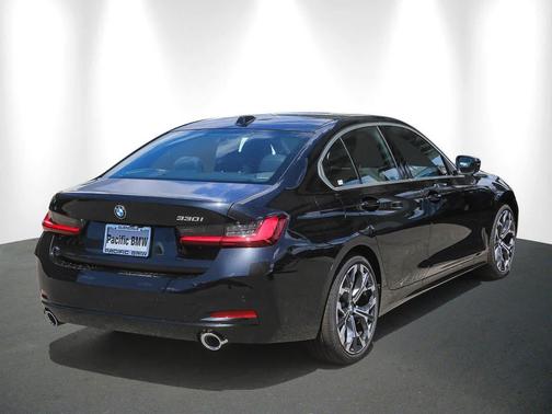Black 2026 BMW 330 330i
