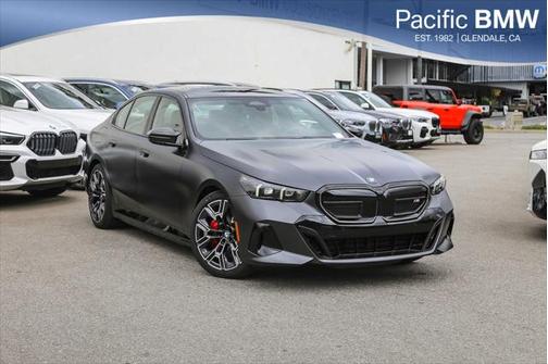 2025 BMW i5 M60