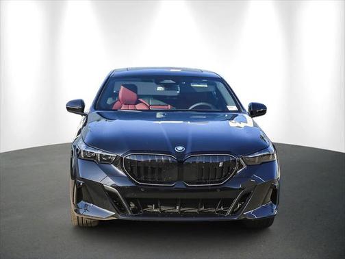 2025 BMW i5 eDrive40