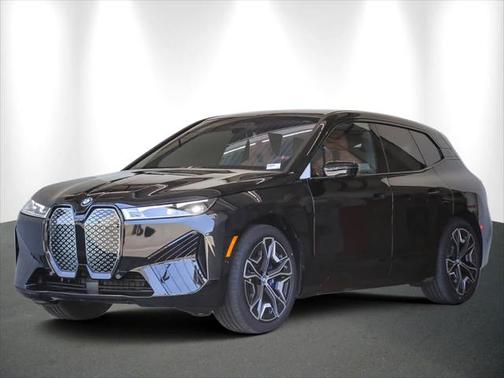 2025 BMW iX M60