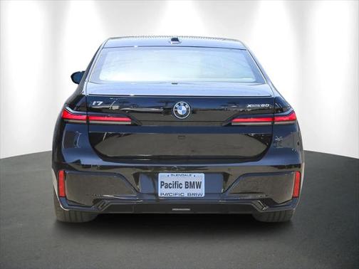 2025 BMW i7 xDrive60