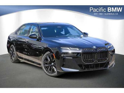 2025 BMW i7 xDrive60