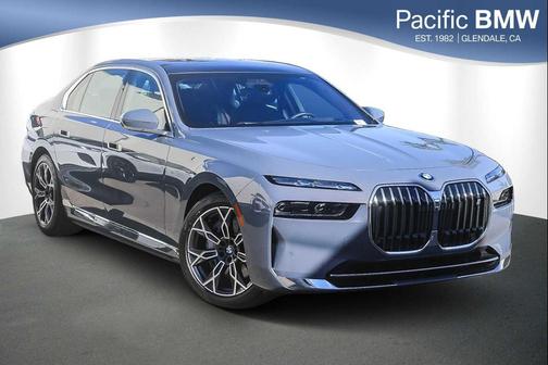 2025 BMW i7 xDrive60