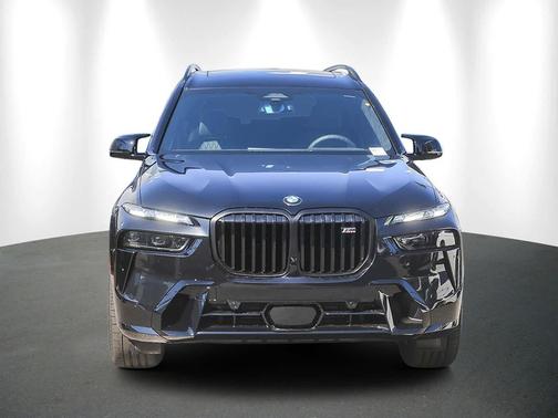 2026 BMW X7 M60i