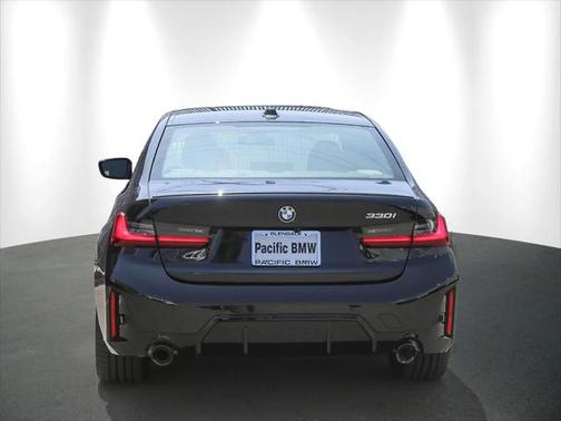 2025 BMW 330 i