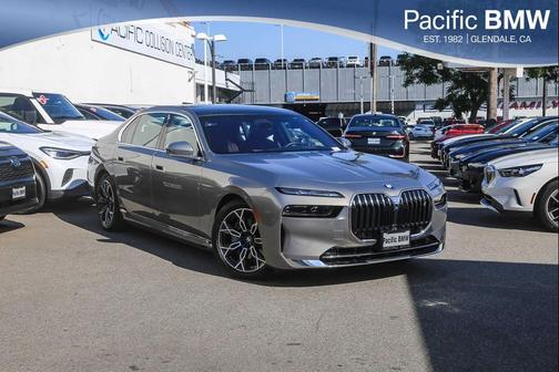 2025 BMW i7 xDrive60