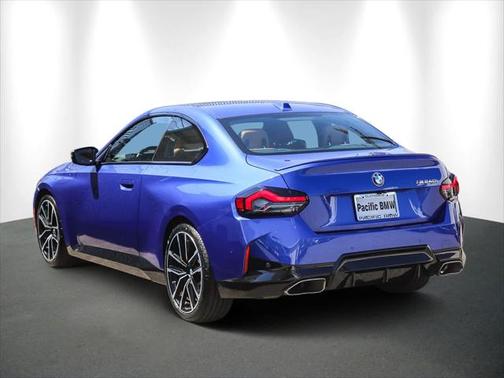 2024 BMW M240 i