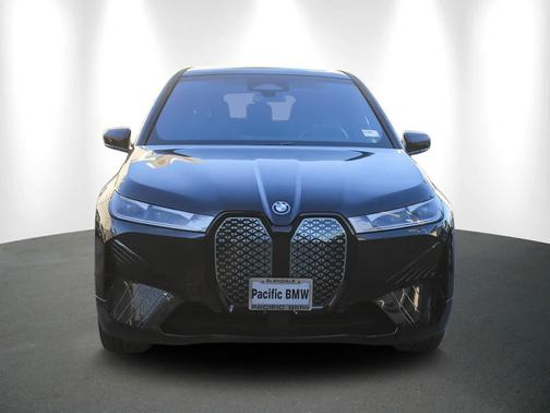 2025 BMW iX xDrive50