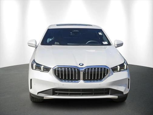 2024 BMW 530 i