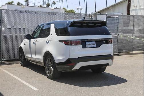 2021 Land Rover Discovery P360 S R-Dynamic