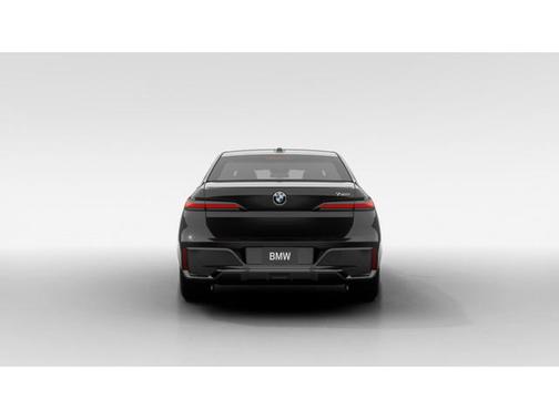 2026 BMW 740 i