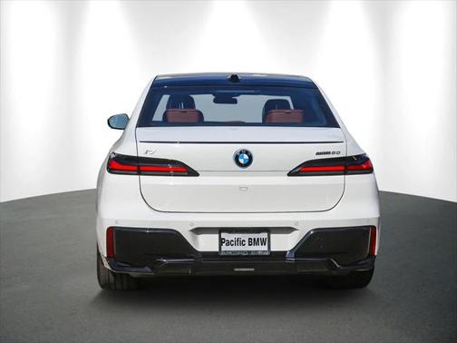 2025 BMW i7 eDrive50