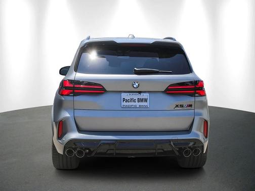 2026 BMW X5 M Base