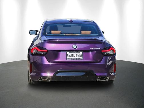 2025 BMW M240 i