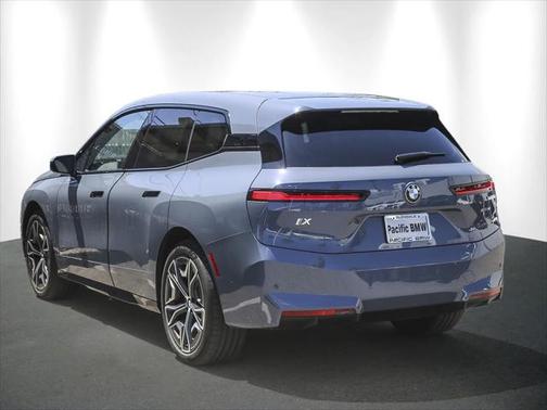 2026 BMW iX xDrive45