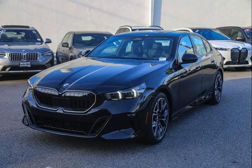 2026 BMW 530 530i