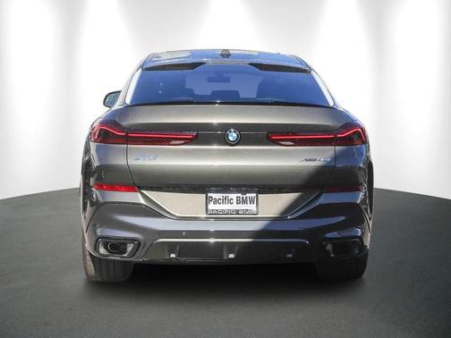 2026 BMW X6 xDrive40i