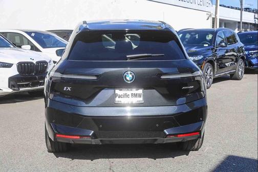 2023 BMW iX xDrive50