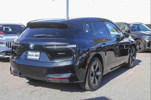 2023 BMW iX xDrive50
