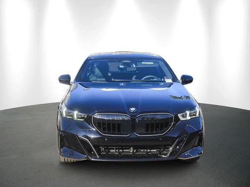 2026 BMW 530 i