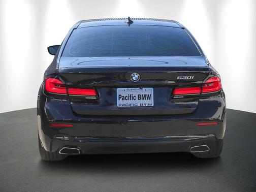 2023 BMW 530 i