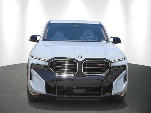 2025 BMW XM Label Red