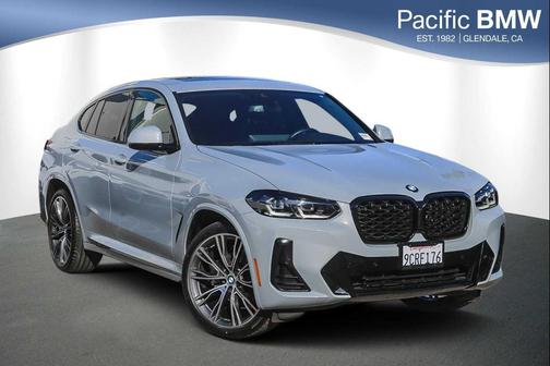 2023 BMW X4 xDrive30i