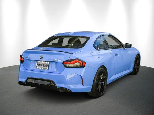 2025 BMW M240 i xDrive