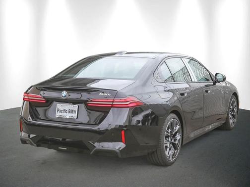 2026 BMW 530 i