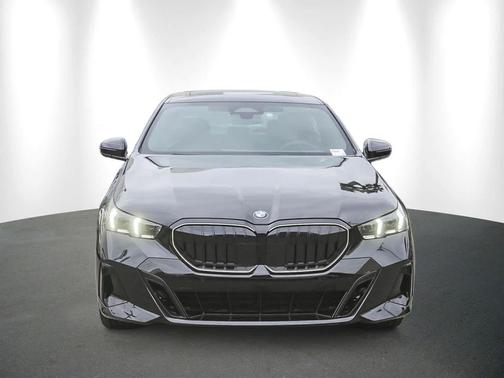 2026 BMW 530 i