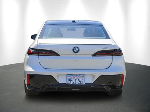 2025 BMW i7 eDrive50