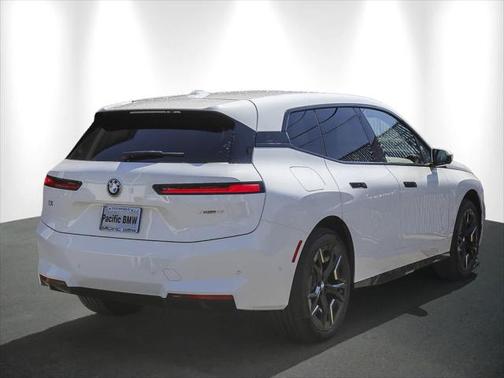 2026 BMW iX xDrive45