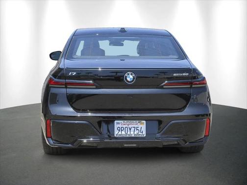 2025 BMW i7 eDrive50