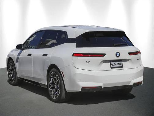 2026 BMW iX xDrive45