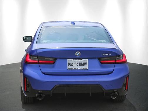 2025 BMW 330 i