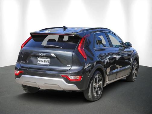 2023 Kia Niro EX