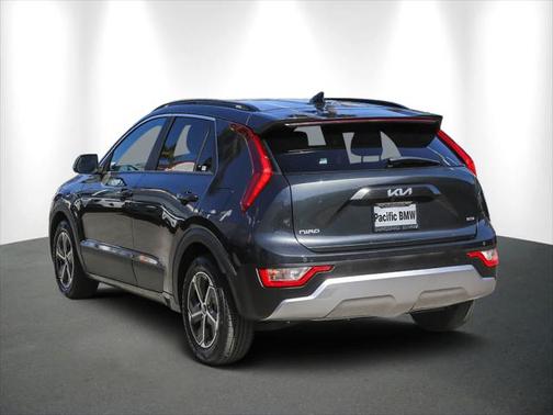 2023 Kia Niro EX