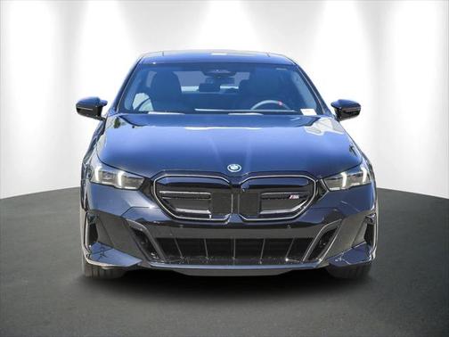2025 BMW i5 M60