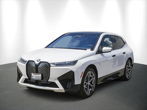 2025 BMW iX xDrive50