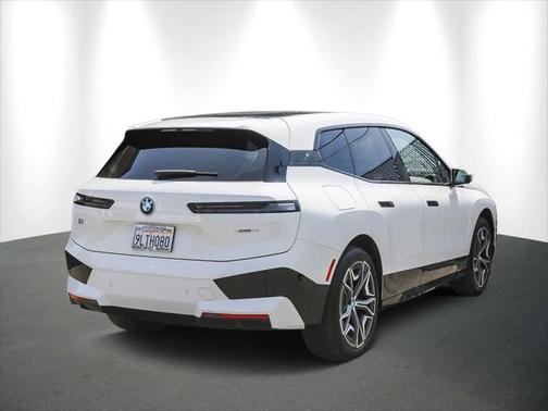2025 BMW iX xDrive50
