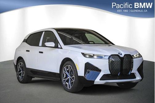 2025 BMW iX xDrive50