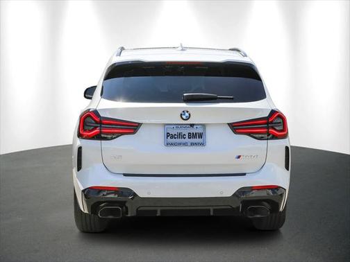 2024 BMW X3 M40i
