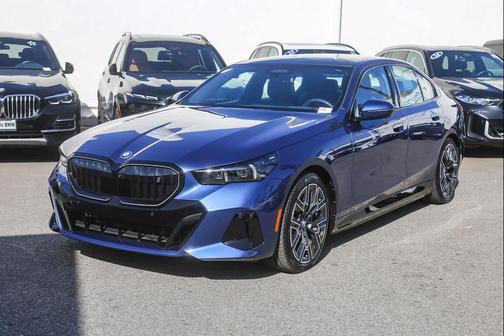 2025 BMW i5 xDrive40