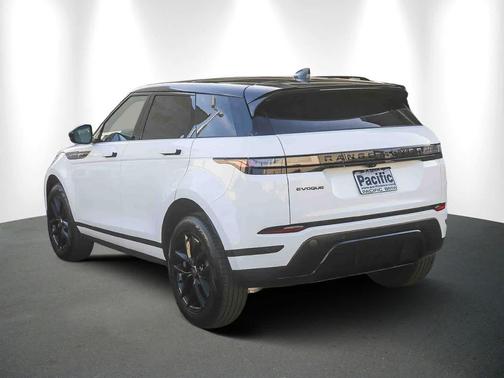 2025 Land Rover Range Rover Evoque Core S