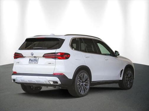 2025 BMW X5 sDrive40i