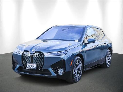 2025 BMW iX xDrive50