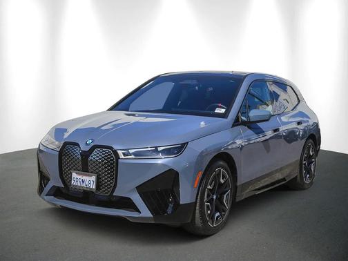 2025 BMW iX M60